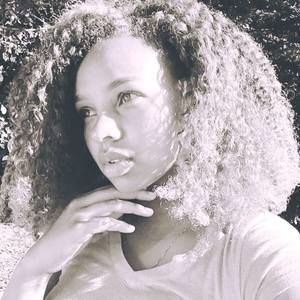 Meet your Posher, Jasmin